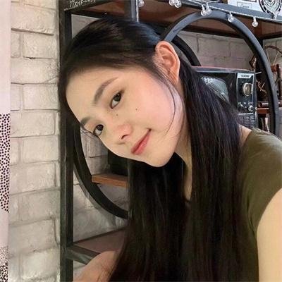 红色康乃馨